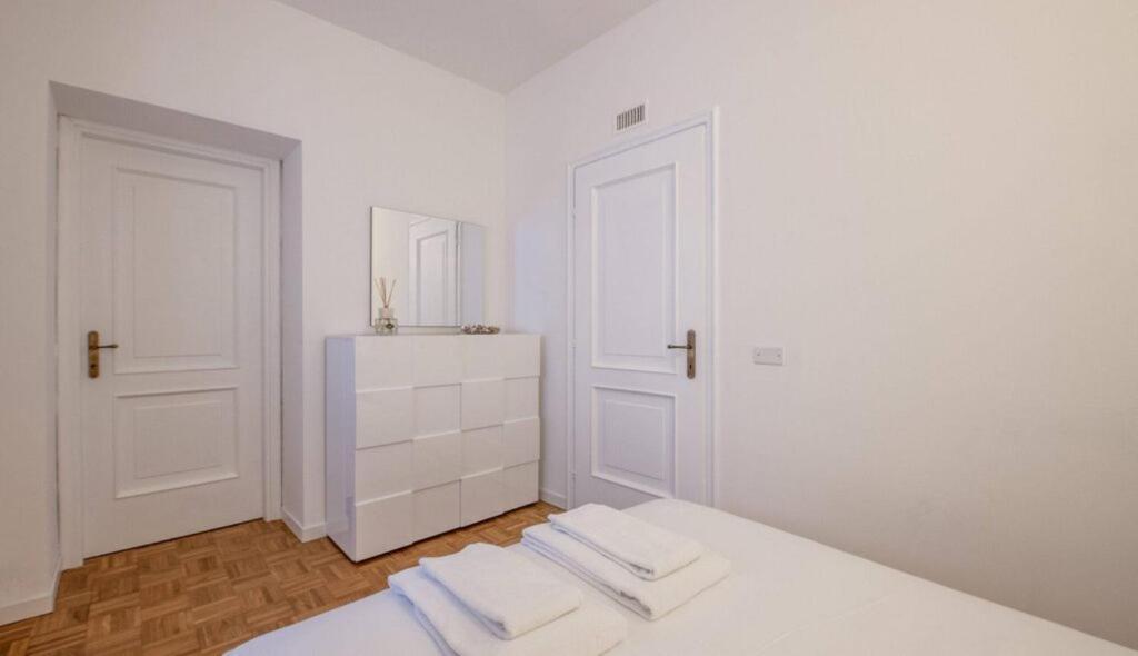 Milan Royal Suites - Centro Brera Exterior photo