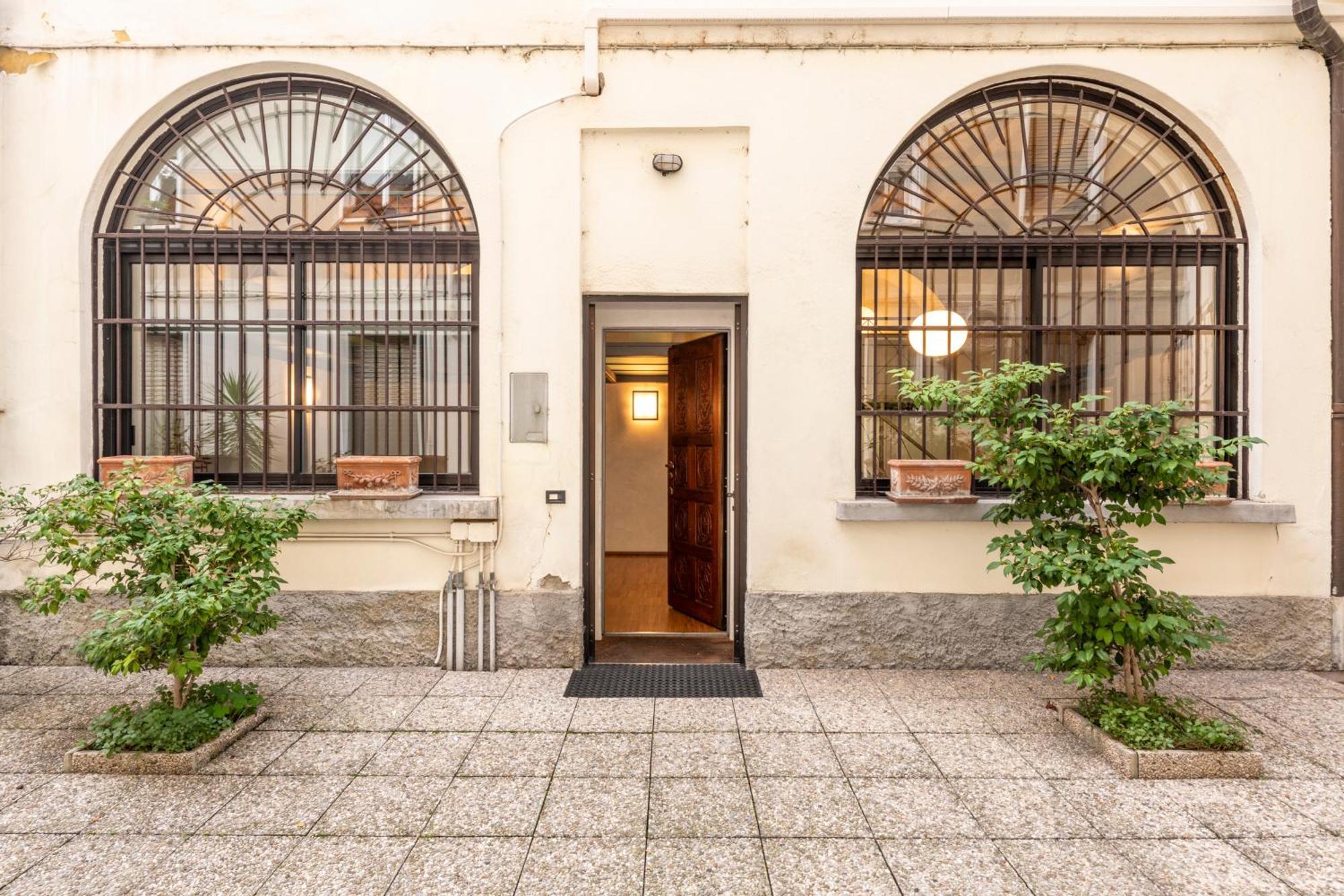 Milan Royal Suites - Centro Brera Exterior photo