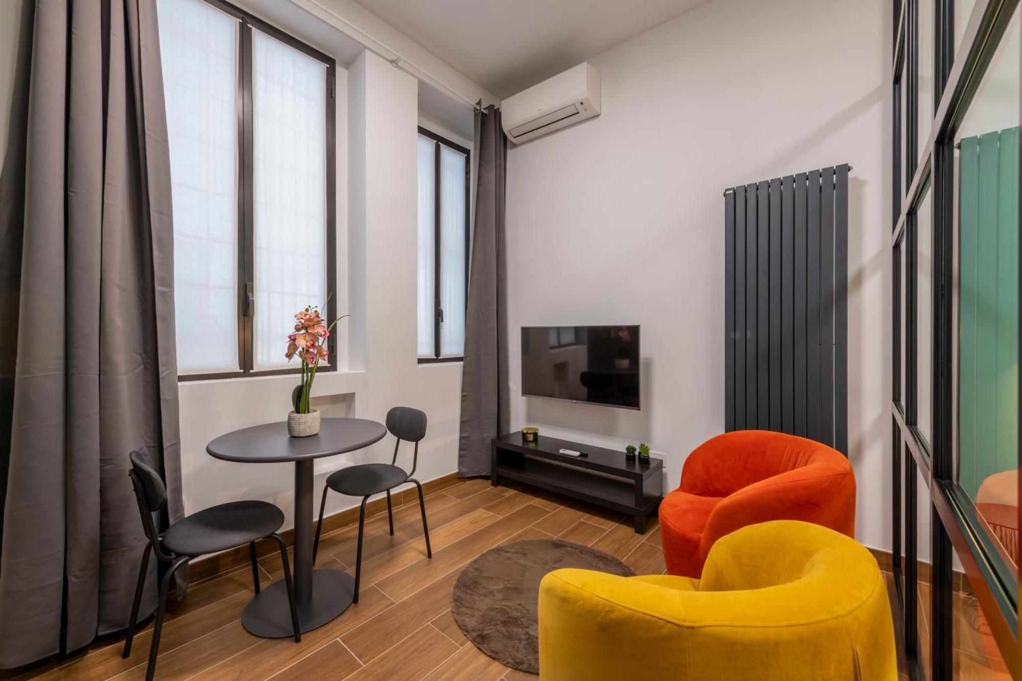 Milan Royal Suites - Centro Brera Exterior photo